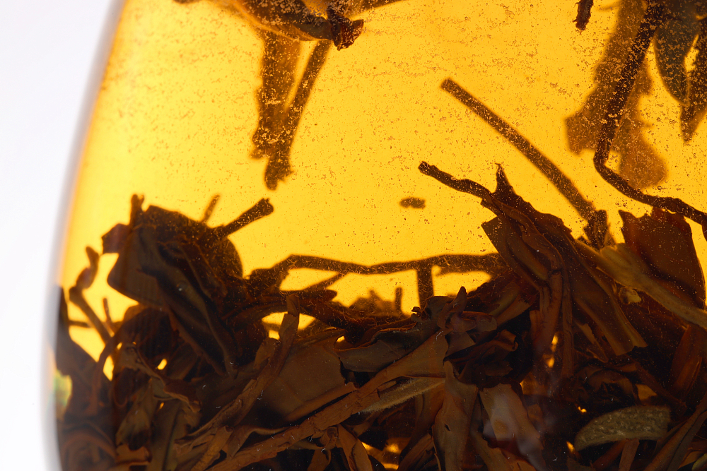 Чёрный с шалфеем